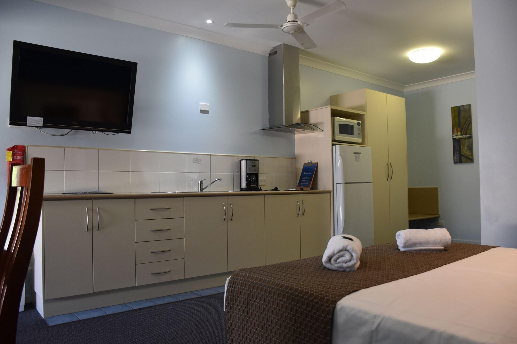 Bluewater Harbour Motel Bowen Dış mekan fotoğraf
