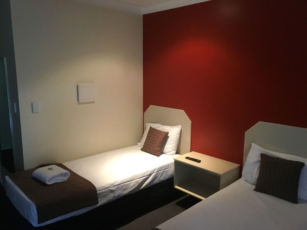 Bluewater Harbour Motel Bowen Dış mekan fotoğraf