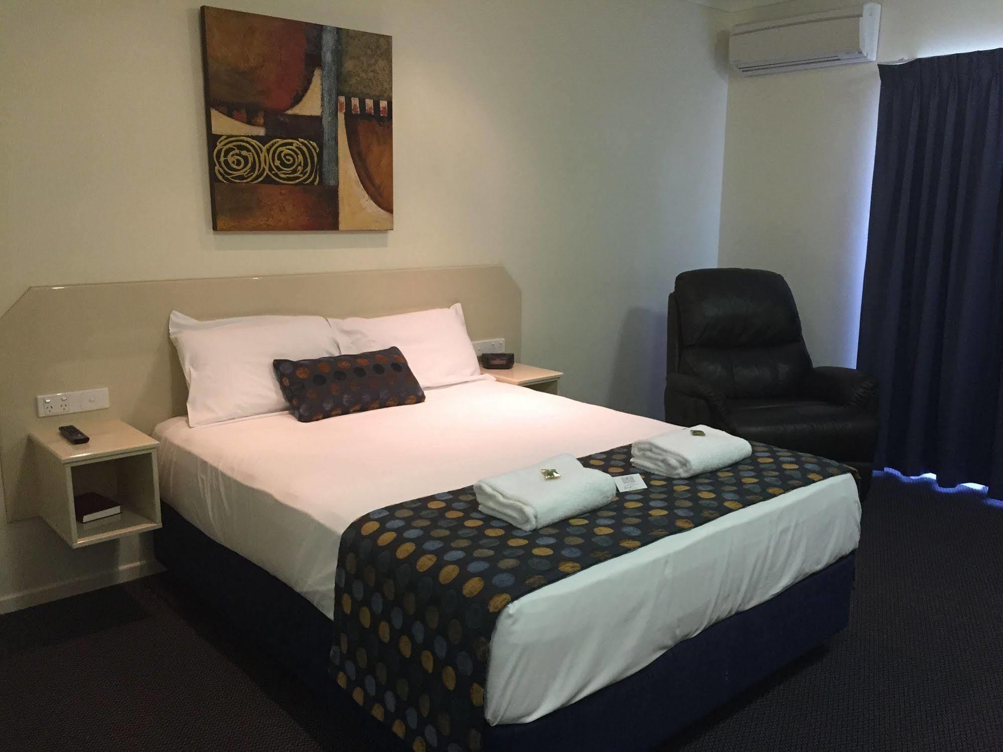 Bluewater Harbour Motel Bowen Dış mekan fotoğraf