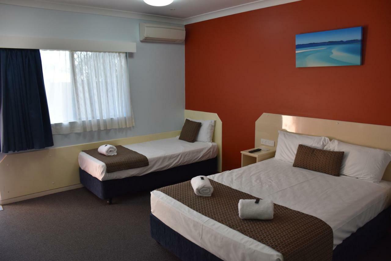 Bluewater Harbour Motel Bowen Dış mekan fotoğraf